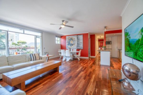 Large Apt in Garden Complex